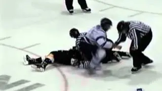 Andrew O'Brien vs Simon Darveau Oct 16, 2011