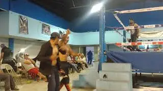 Gymnacio box y lucha R&iacute;o bravo pr&iacute;ncipe aguila puma celestial vs nocturno JR  viento azteca