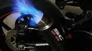 Z750 R Black Edition SC PROJECT walkaround and exhaust flames