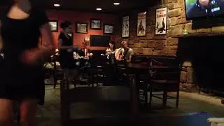 McMahons Irish Pub & Restaurant - Music & Singing - Warrenton, VA 06-17-2012