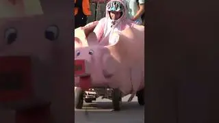 Piggy loses its head