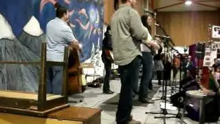 Blue Grass by the Opal Creek string band !