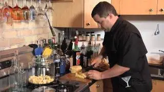 How to Make Pineapple Infused Vodka