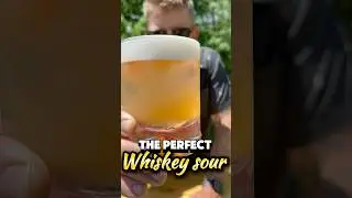 The perfect Whiskey Sour Recipe 🥃 #whiskeysour #whiskeycocktail #cocktailrecipes