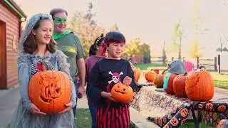 Fall & Halloween Fun at Yogi Bear&rsquo;s Jellystone Park&trade; | Family Camping Adventures #falltravel #kids