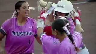 Houston softball's Emma Robertson hits walk off game winning double to beat Texas A&M