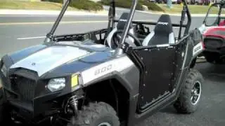 Polaris RZR 800 2012 года с дверями Pro Armor