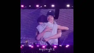 the way felix gets all tiny to hug chan