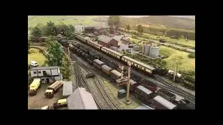 More Trains, Wraysbury, OO gauge, Large Sectional, Model Railway, Train Layout.