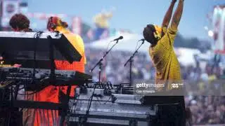 Underworld - Pearls Girl (Live @ Evening News Arena Manchester UK 1998-12-29)