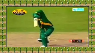 Shaun Pollock's 52 vs ZIM World Cup 1999