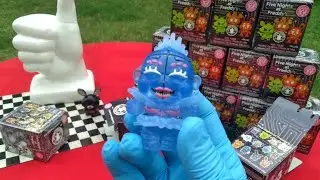 FNAF Fridays! AR Series 7 Mystery Minis! 2nd Full Case! Augmented, Radioactive, Virtual Reality!