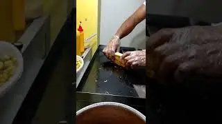 Cachorro quente na chapa