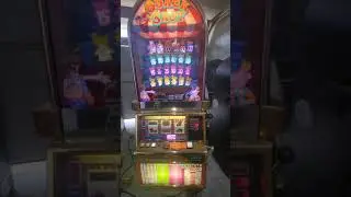 IGT Quack Shots an IGT S2000 Reel Slot Machine Game Play. Web Site:  