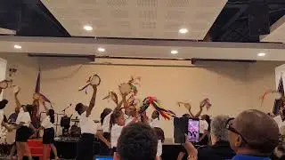 Armée du salut France,  festival tropical.  Tambourinaires du poste de Boulogne-Billancourt.