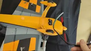 E-flite Extra 300 - Update 2 - Landing Gear Modification