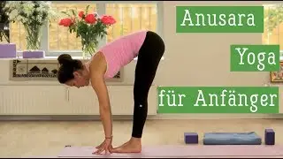 30 Minuten Yoga für Anfänger:innen | Anusara Yoga mit Christina Lobe | Yoga Workout