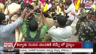 ABVP Students Protest in Karimnagar Collectorate, Arrest | INDIA NOW TV TELUGU
