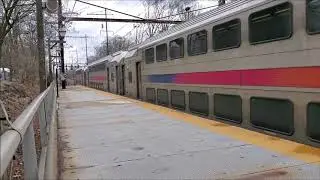 NJ Transit Train 7837 at Metuchen