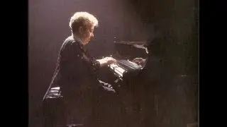 Alicia de Larrocha plays Mendelsshon - Songs without Words, Op.38, No.6 