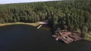 Полет над районом Skrubba заповедника Drevviken в Тюресё