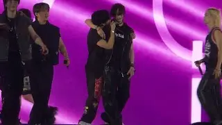 I like it with cute Hyunsung moment -  Stray Kids dominATE Kaohsiung (110324) #StrayKids #스트레이키즈