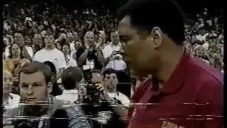 1996 Olympics - Muhammad Ali receives replacement Gold Medal