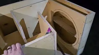 Tapped Horn 18