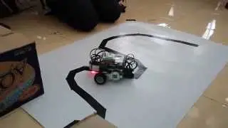 Demo Robot NXT Maze Solver Kelompok 5