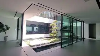 Our VSTx2 on a 90-deg atrium multi-slide in Beverly Hills