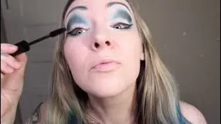 МОРОЗНЫЙ ЗИМНИЙ МАКИЯЖ! (LeahMouse Vlogmas #6)