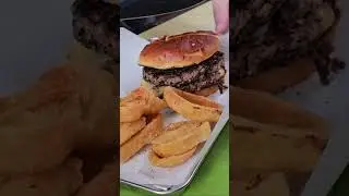 Serving Up A Classic - Classic Smash Burger #blackstone #food #foodie  #cooking