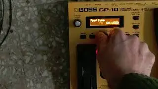 Pedalera midi Boss GP-10