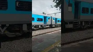 Thiruvananthapuram Central to Mangalore Central Intercity Express #indiarailways #train #viralvideo