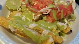 Tacos Y Flautas Isseel @ El Paso, TX (Food Truck dining)| Road Trip Energy | Places To Eat