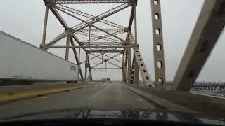 Martin Luther King Bridge (STL): eastbound