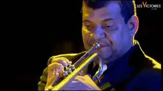 11 DE ABRIL – FREVO DE RUA – DOMINGUINHOS | SpokFrevo Orquestra