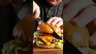 🍔 Connecticut Northeastern Burger ASMR | Juicy Layers & Melting Cheese 🧀✨