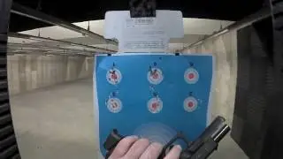 Pearce Grip on Glock 17 magazine
