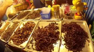 Amazing Street Food at Ratchada Train Markets Rod Fai Market 2