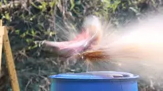 AR15 VS SODA 3L - EXPLOSI&Oacute;N EN CAMARA LENTA 🔥💪💯💥