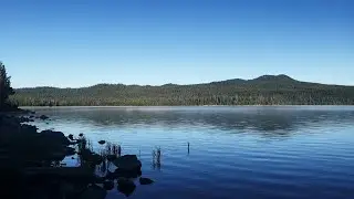 (4K UHD) HIKING HIGHLIGHTS - Lava Lake Shoreline Views @ Metolius-Windigo National Recreation Trail!