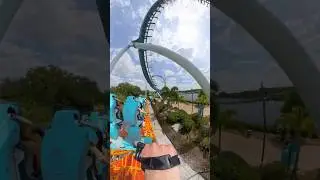 Standing airtime on Pipeline at Sea World! 🤩🤯🎢