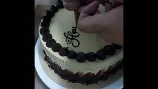 How to Write on cake 🎂 #calligraphy #lettering #cursivewriting