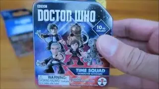 3 Doctor Who Blind Box Key Ring Opening