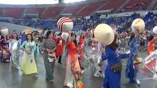 VNCO attended the Grand Floral Parade 2023 and walked through the Memorial Coliseum Center 06/10/23