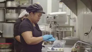 Inside Jacksonville&rsquo;s Food Scene: Blue Orchid&rsquo;s Stunning Thai Flower Buds