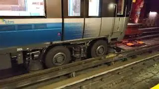 Metro approaching at Du College Metro Station
