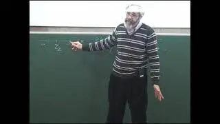 | Symmetry breaking and symmetry defects. Invariant theory applications