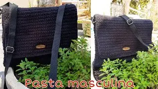Bolsa em crochê masculina estilo pasta